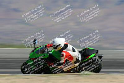 media/Apr-14-2024-SoCal Trackdays (Sun) [[70f97d3d4f]]/3-Turn 12 Speed Pans (945am)/